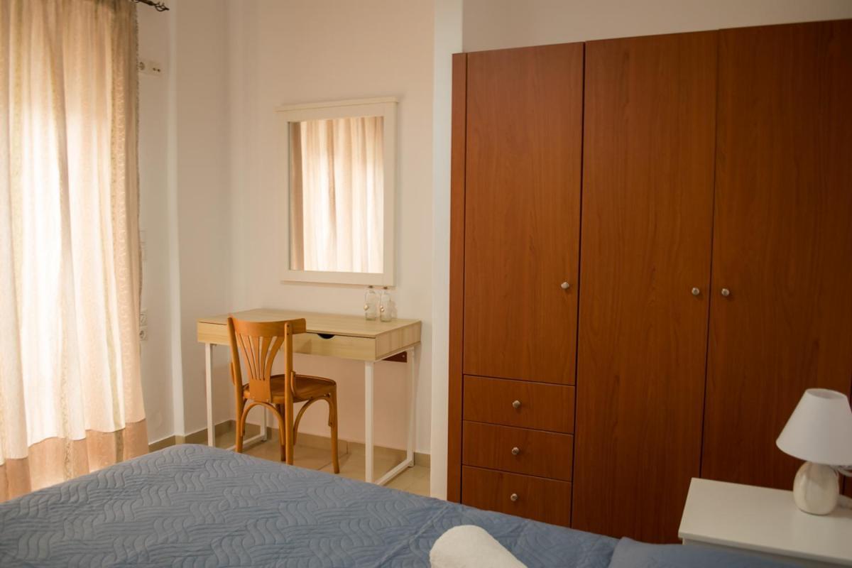 Sun By The Sea 2 Appartement Agia Pelagia  Buitenkant foto